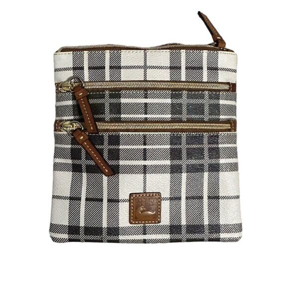 Dooney & Bourke Handbags - Dooney & Bourke Crossbody
